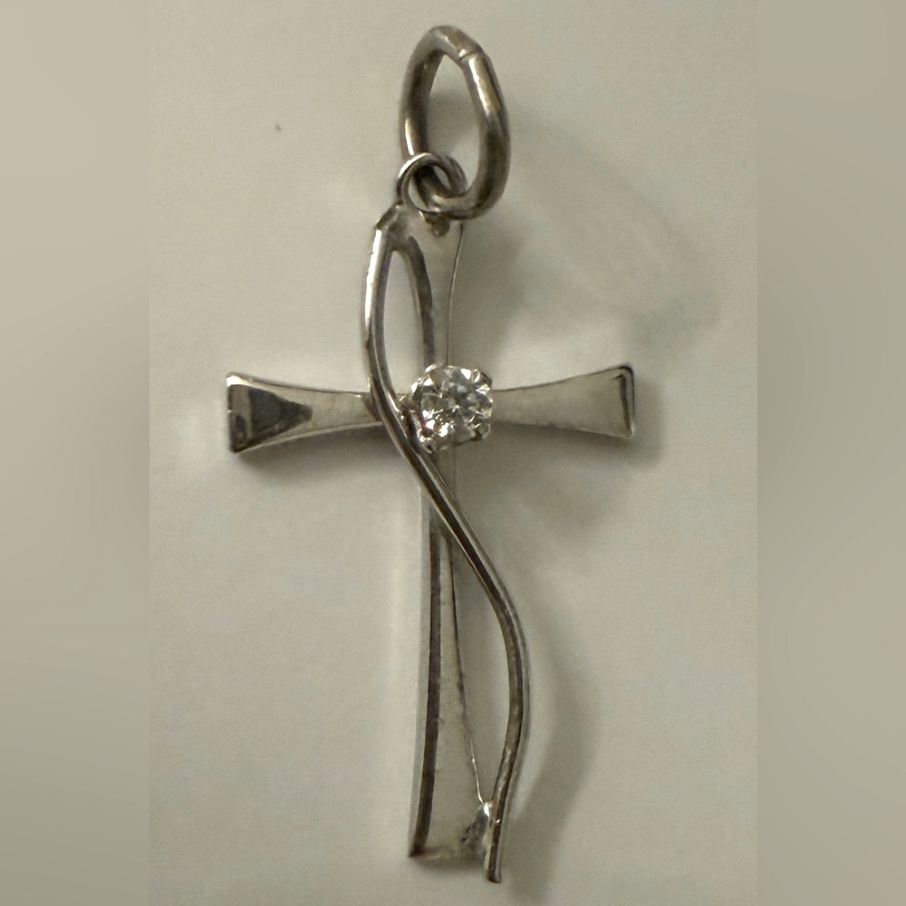 Vintage Signed Sterling Silver Diamond Cross Necklace Pendant - Picture 1 of 6